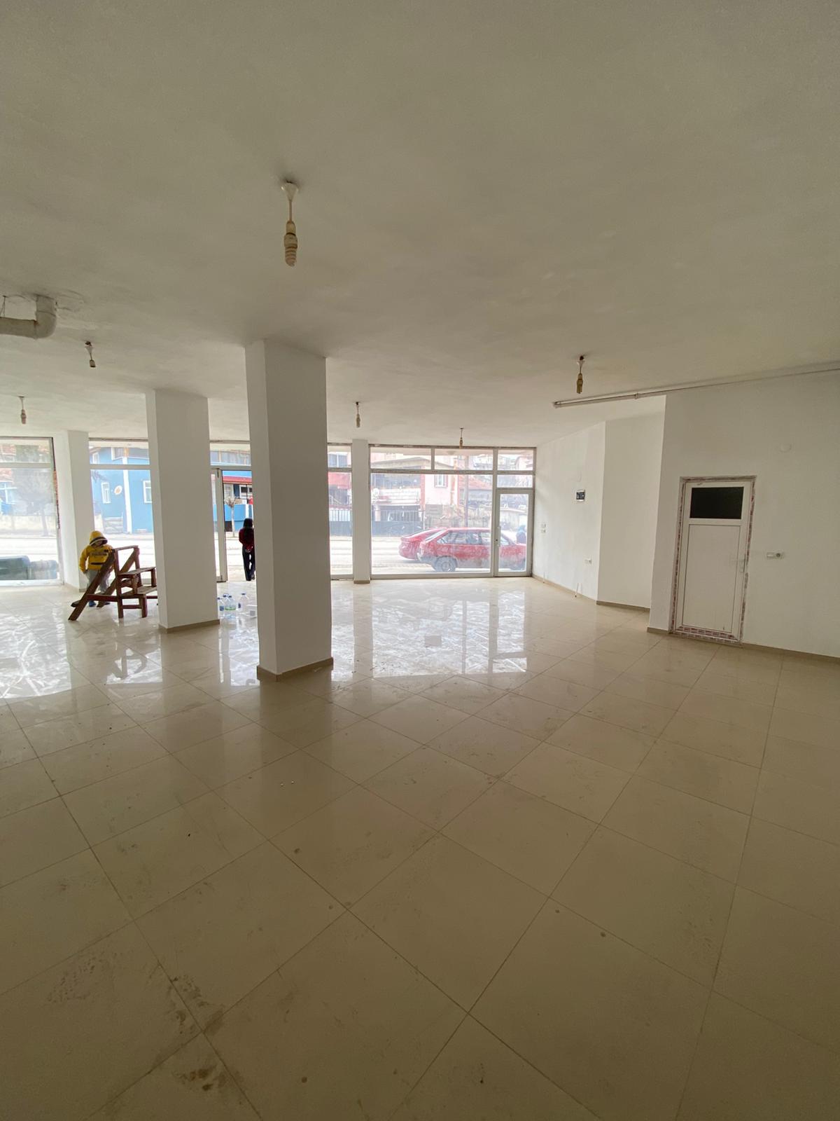 MABEL SUİT'TEN MÜKEMMEL LOKASYON'DA KİRALIK DÜKKAN